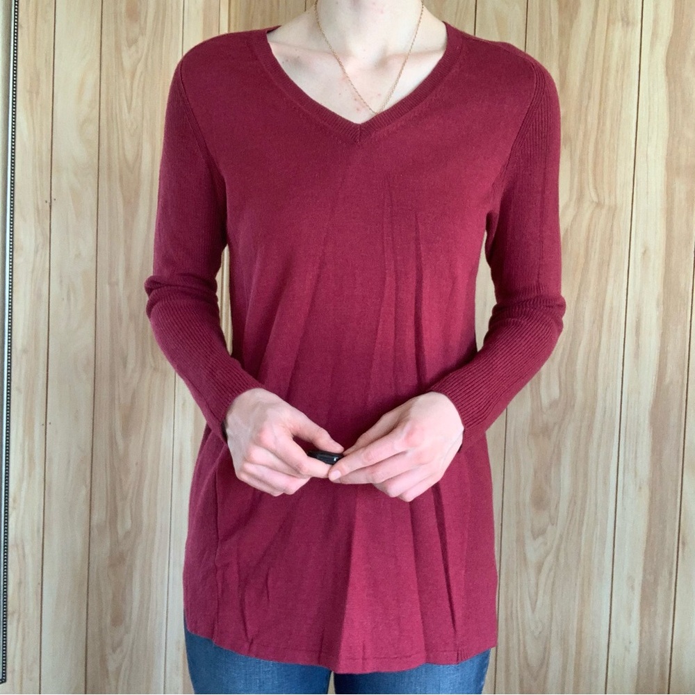 J Jill Berry Red V Neck Sweater